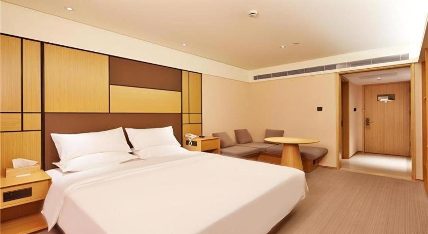 Ji Hotel Shanghai Hongqiao Yan'An XI Road Exterior foto