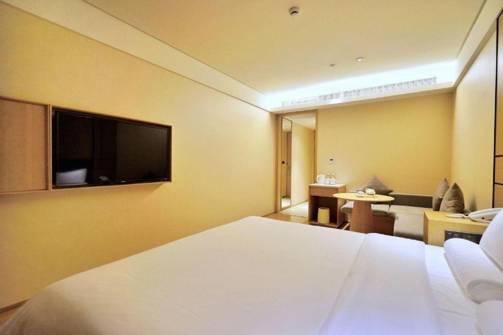 Ji Hotel Shanghai Hongqiao Yan'An XI Road Exterior foto